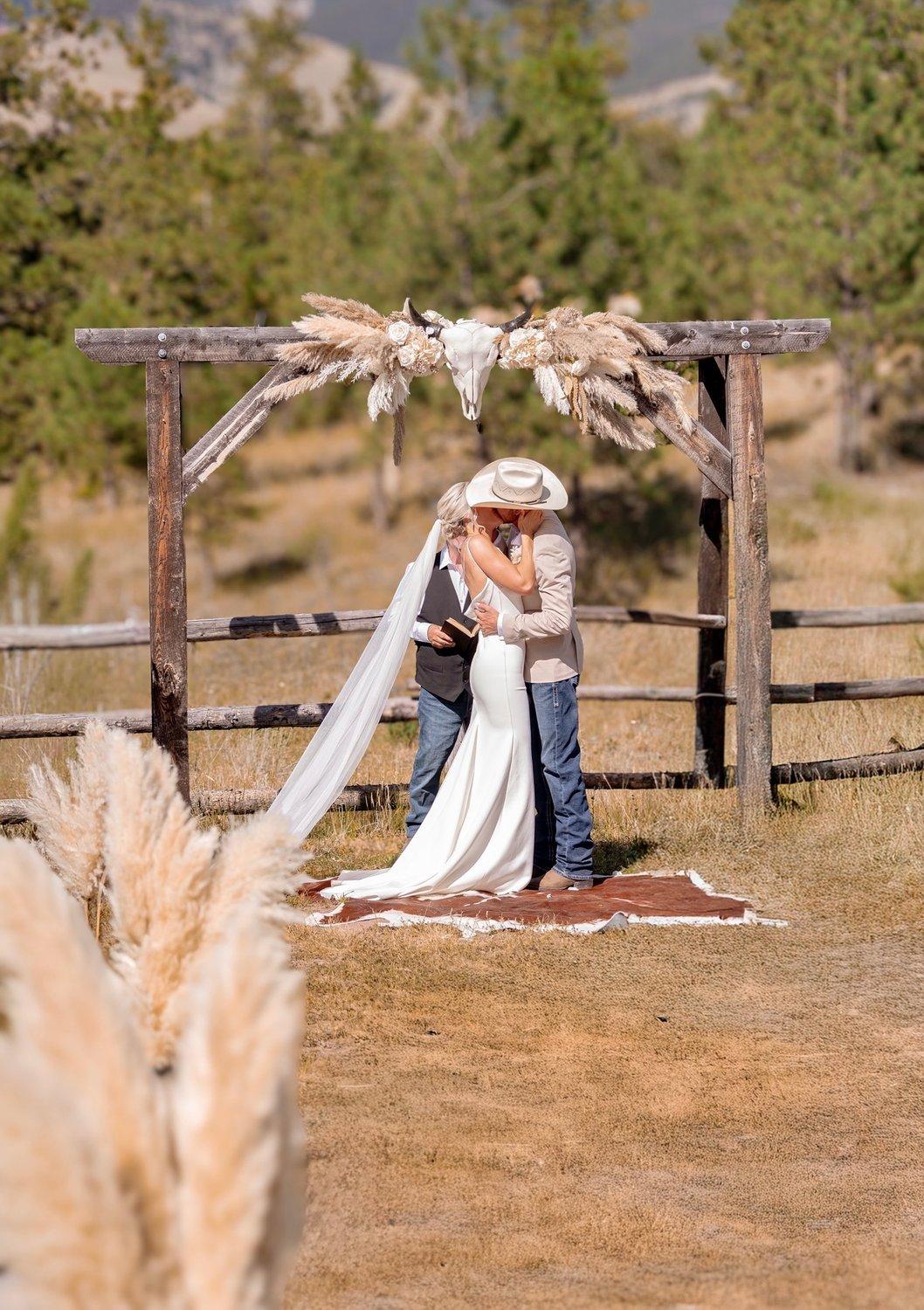 carousel-hero-element image-6