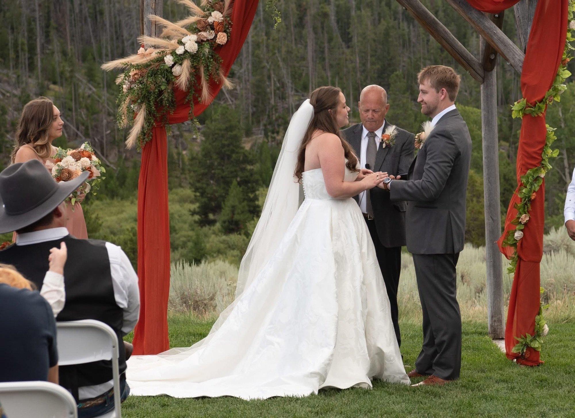 carousel-hero-element image-17