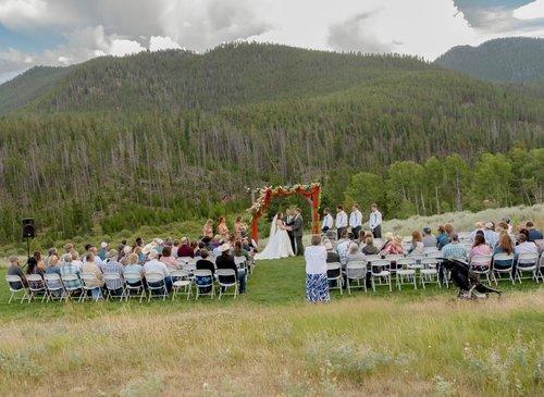 mobile - carousel-hero-element image-0