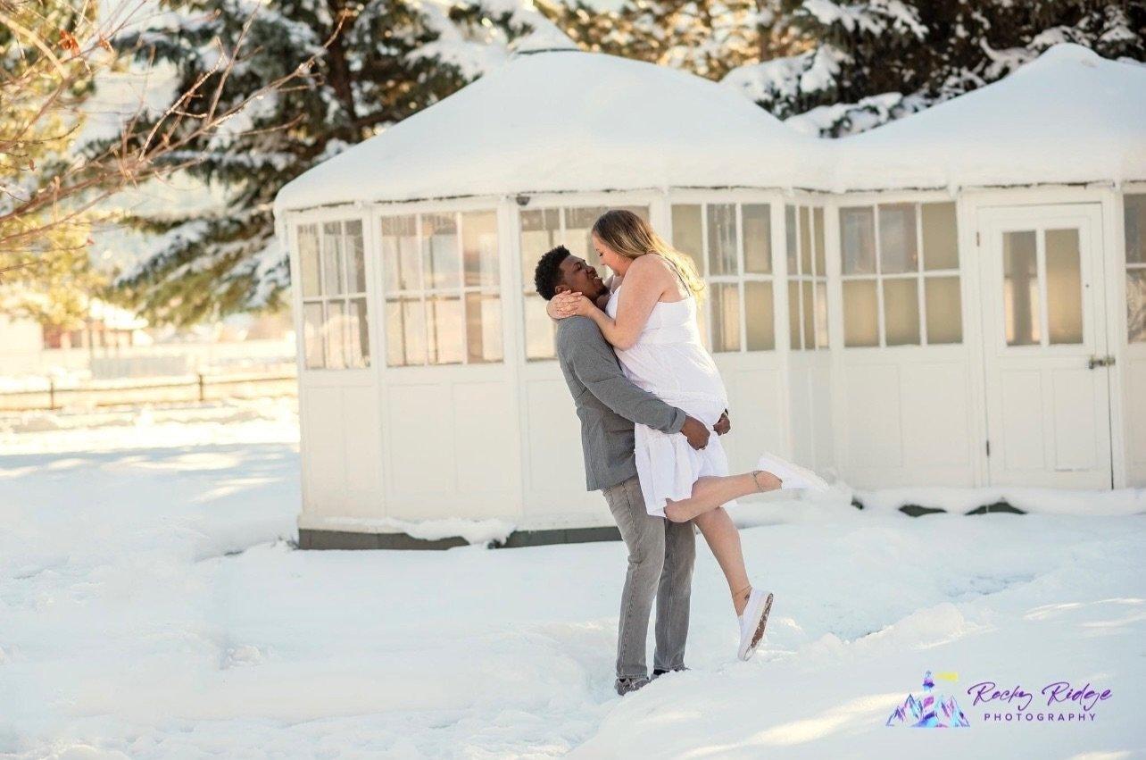 carousel-hero-element image-13