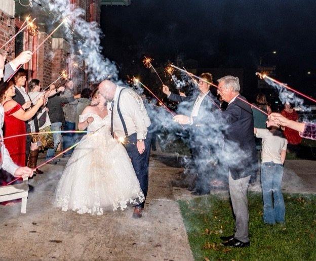 carousel-hero-element image-0